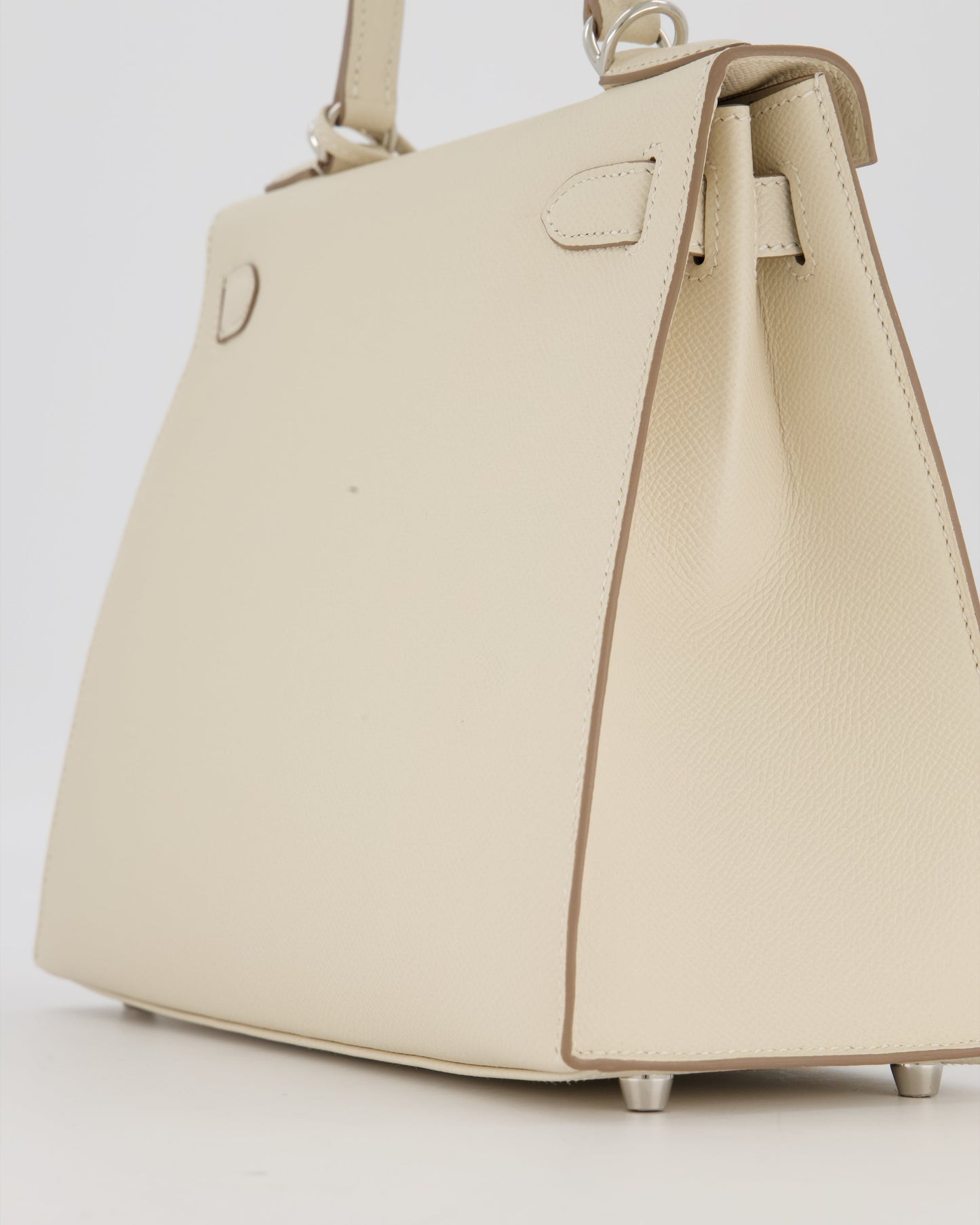 *HOT* Hermès Kelly 28 Sellier Bag in Craie Epsom Leather with Palladium Hardware