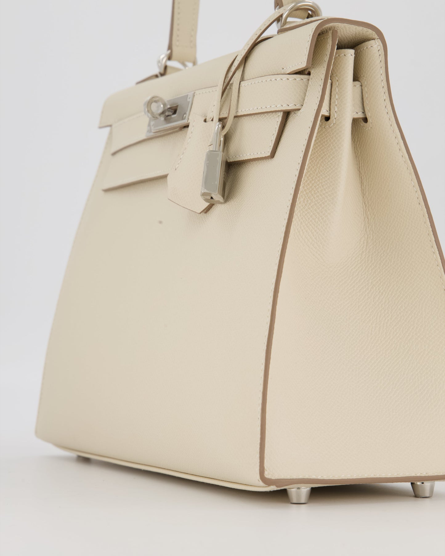 *HOT* Hermès Kelly 28 Sellier Bag in Craie Epsom Leather with Palladium Hardware