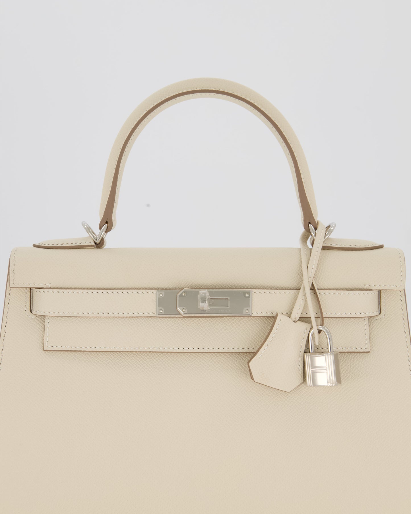 *HOT* Hermès Kelly 28 Sellier Bag in Craie Epsom Leather with Palladium Hardware