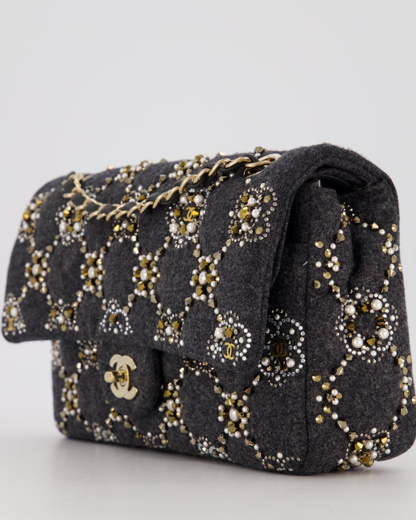Chanel 21A Dark Grey Pearl Strass Crystal CC Classic Medium Double Flap Bag in Wool with Champagne Gold Hardware