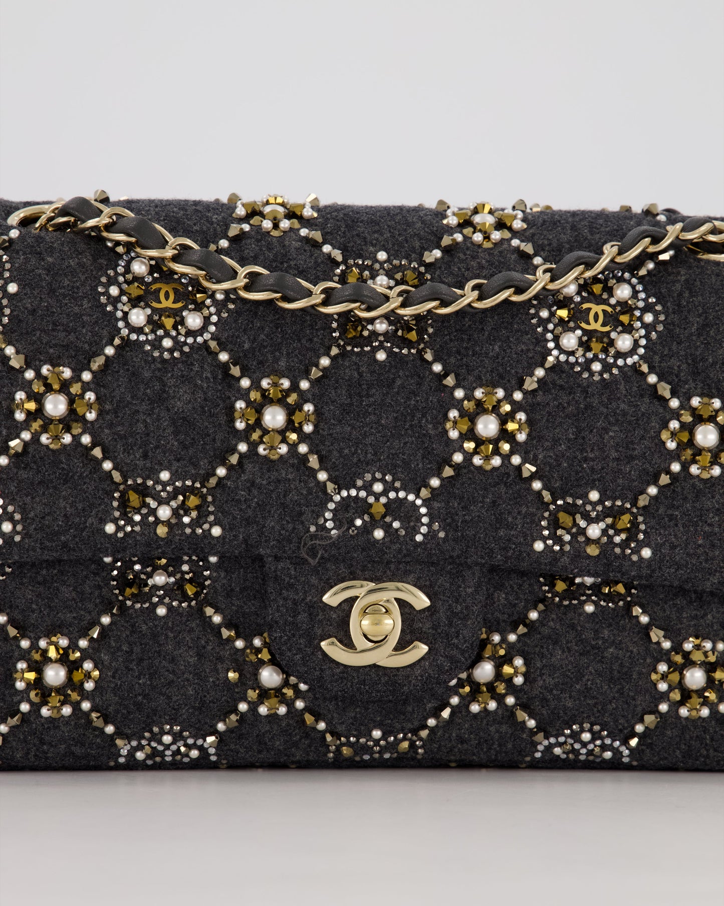 Chanel 21A Dark Grey Pearl Strass Crystal CC Classic Medium Double Flap Bag in Wool with Champagne Gold Hardware