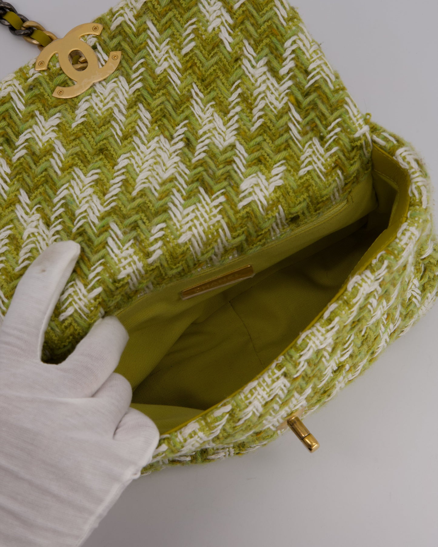 Chanel Small 19 Flap Bag in Green and White Houndstooth Quilted Tweed with Mixed Hardware