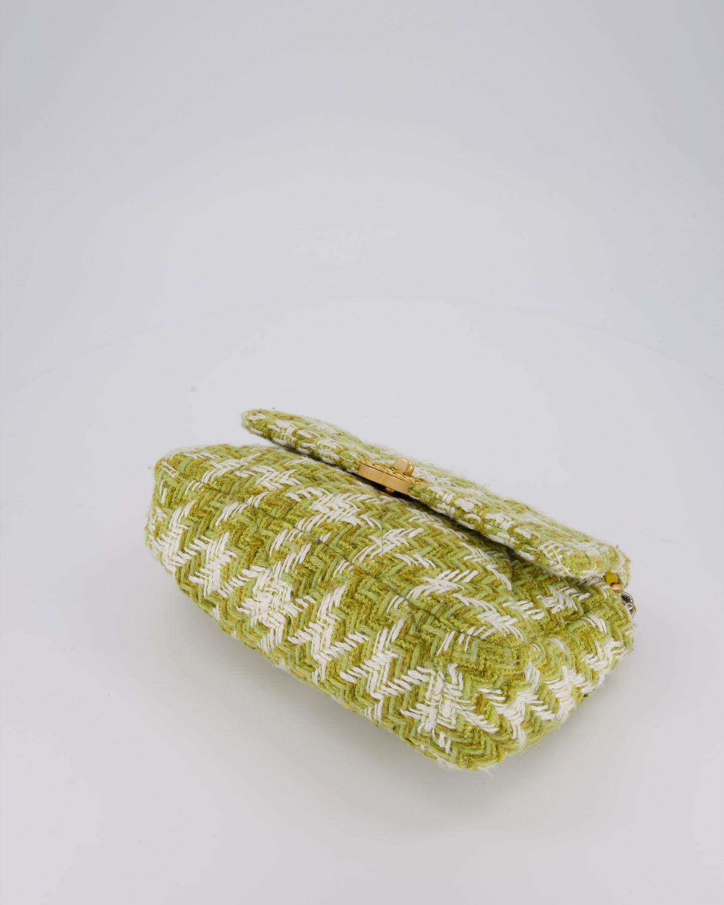 Chanel Small 19 Flap Bag in Green and White Houndstooth Quilted Tweed with Mixed Hardware