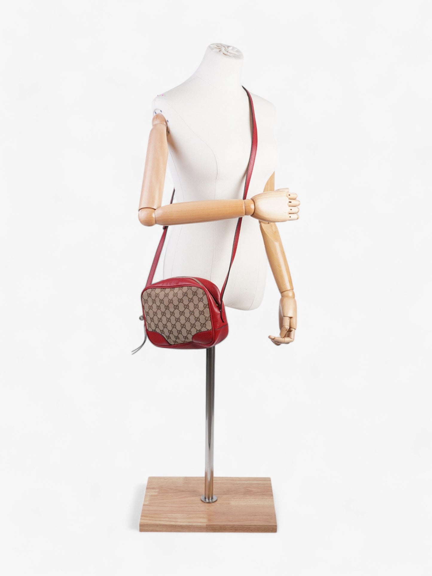 Gucci Bree GG Supreme / Red Canvas