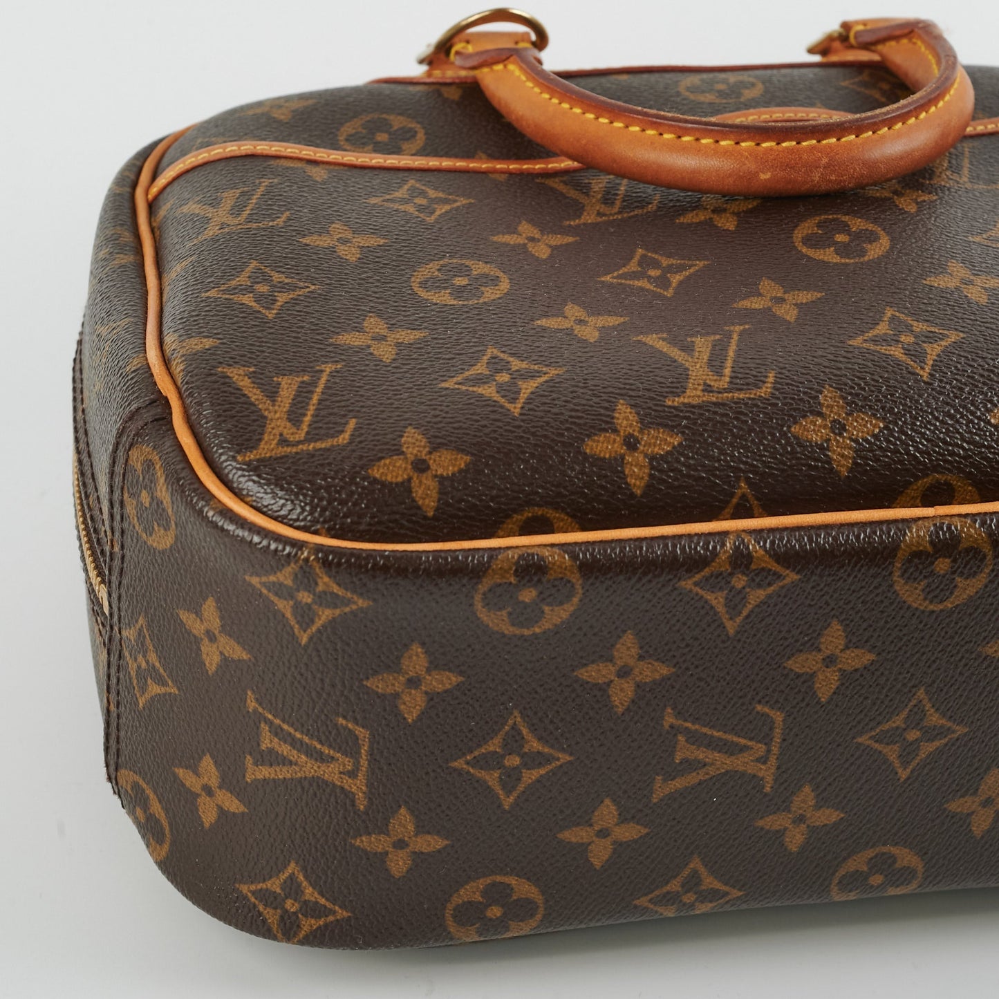 Louis Vuitton Deauville Monogram