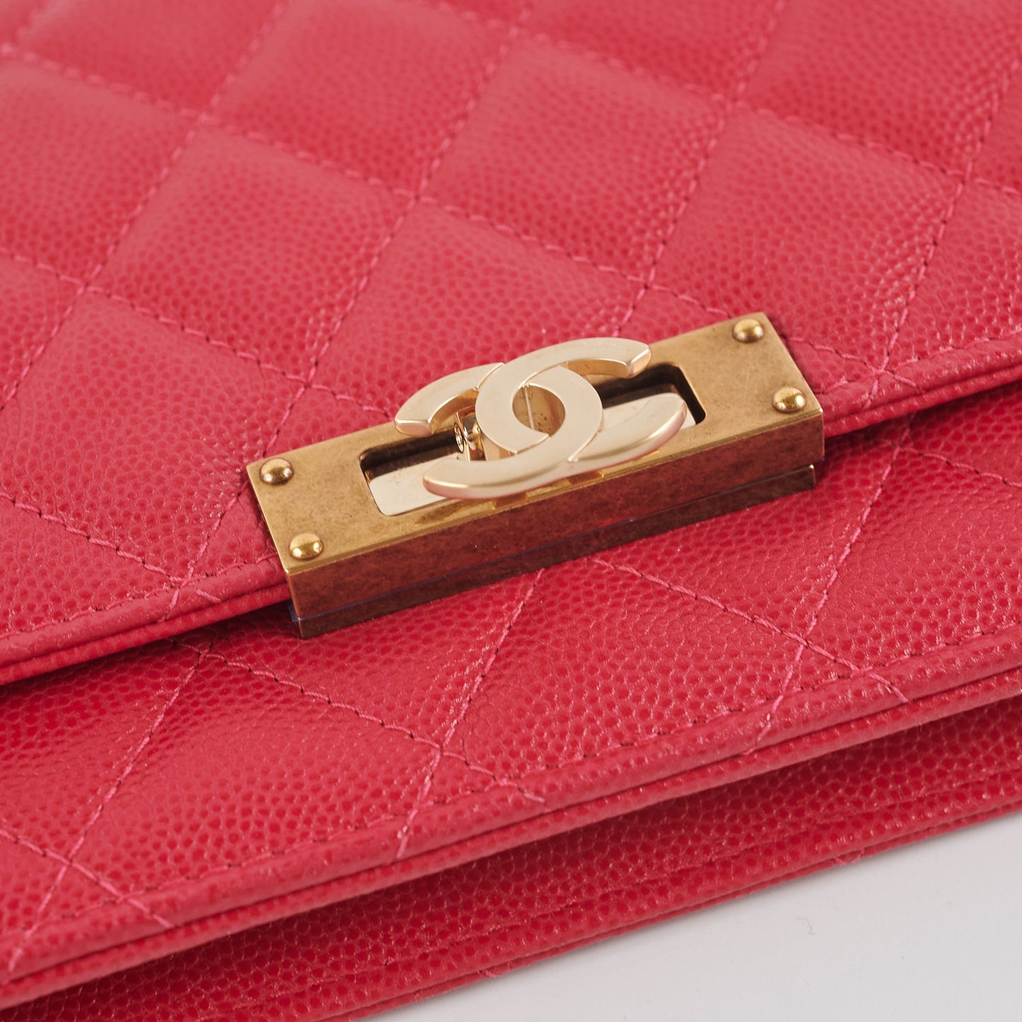 Chanel Caviar Wallet on Chain Pink