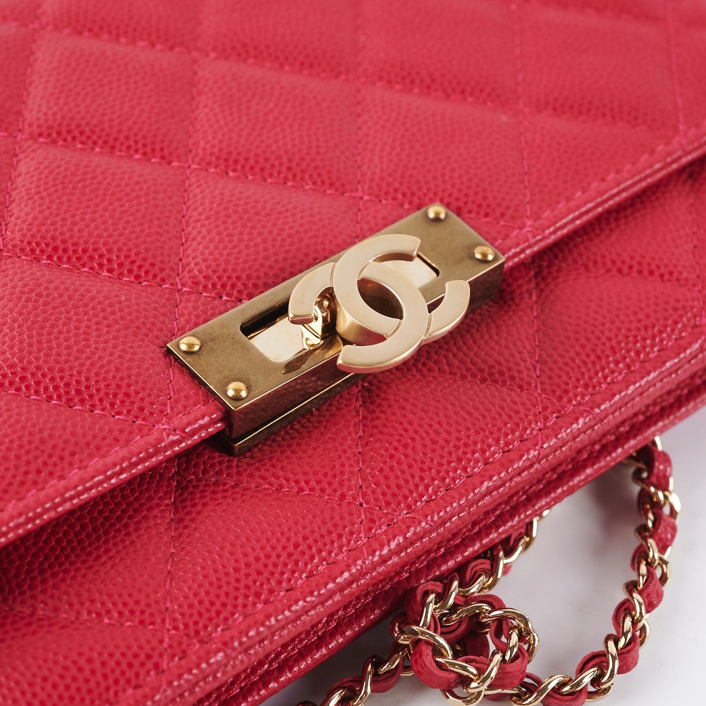 Chanel Caviar Wallet on Chain Pink