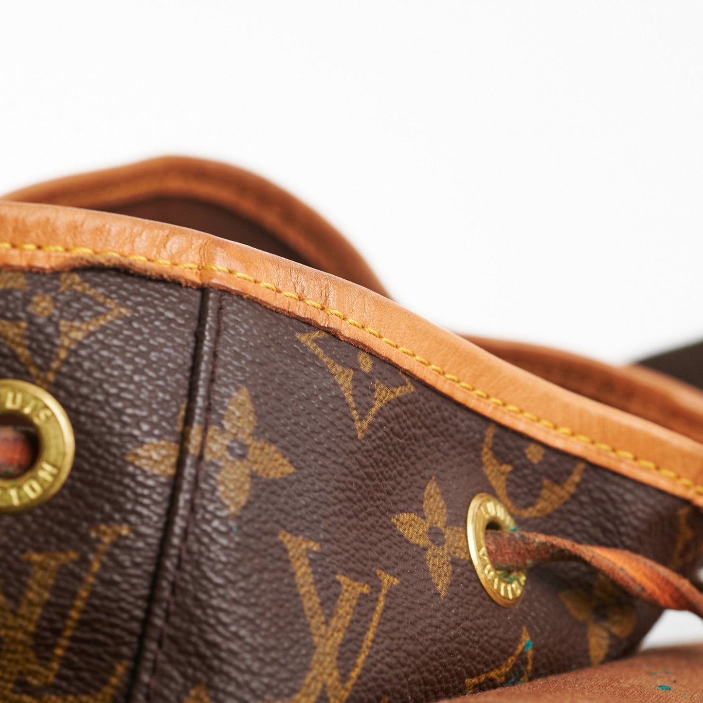 Louis Vuitton   Backpack Monogram