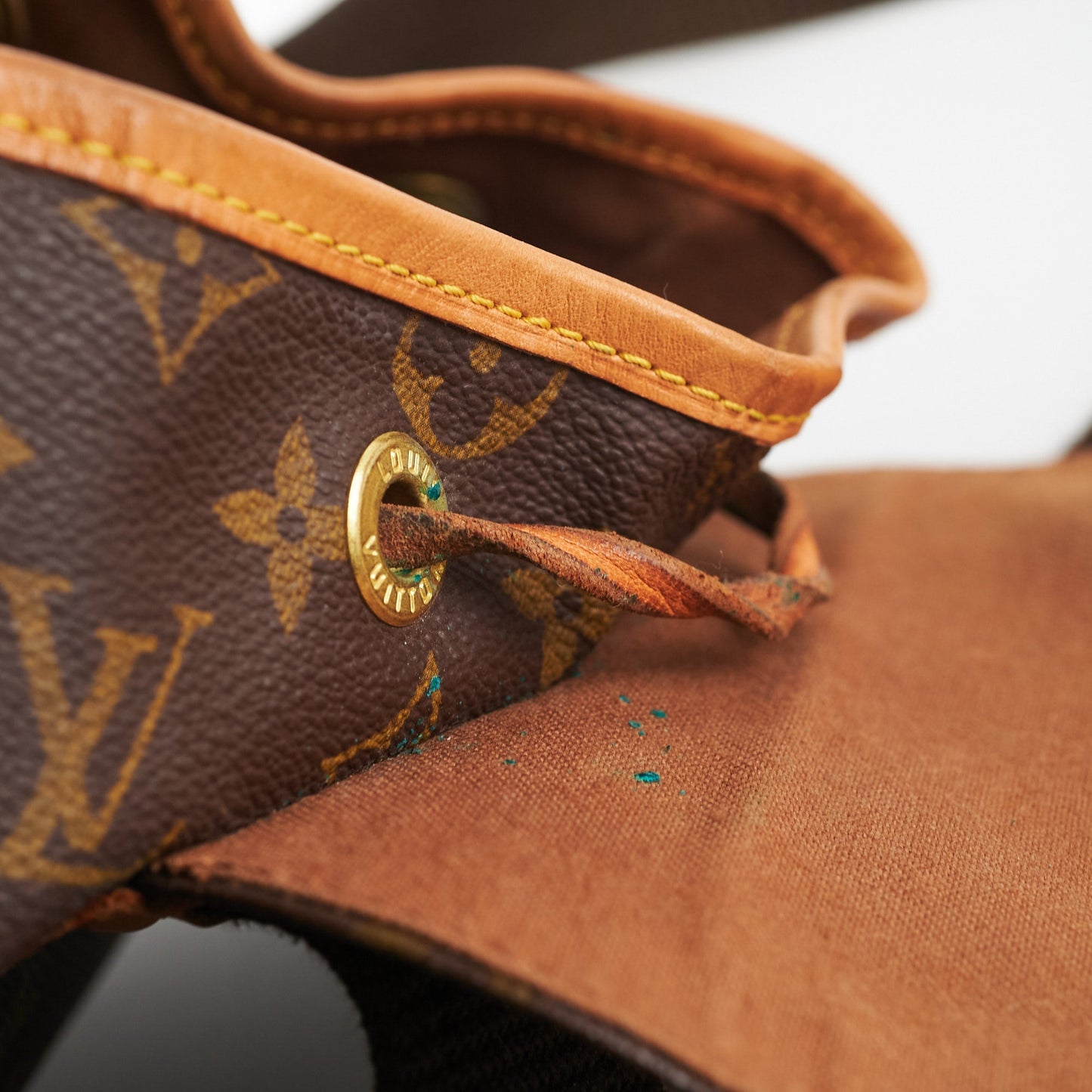 Louis Vuitton   Backpack Monogram