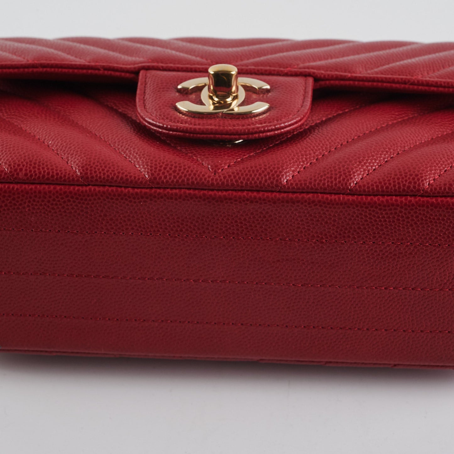 Chanel 18B Chevron Rectangular Mini Red