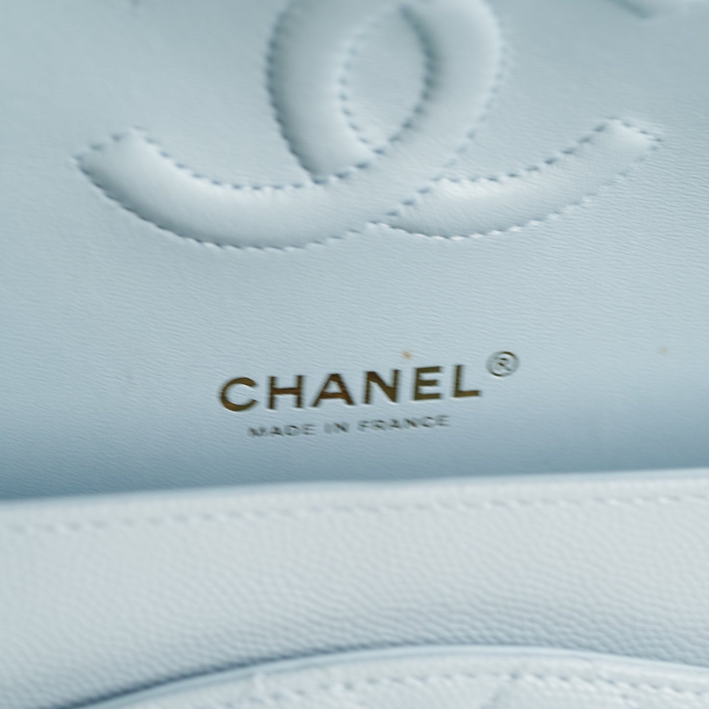 Chanel Classic Flap Medium/Large Light Blue Caviar 22P (Microchipped)