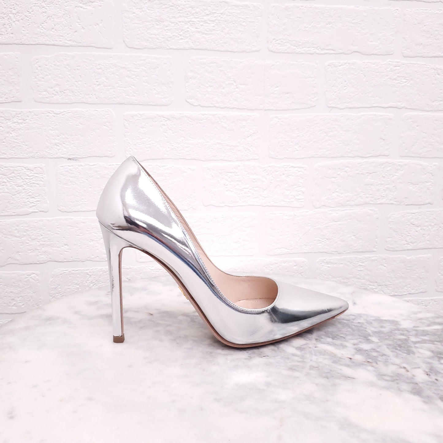 PRADA METALLIC SILVER HEELS - SIZE 37.5