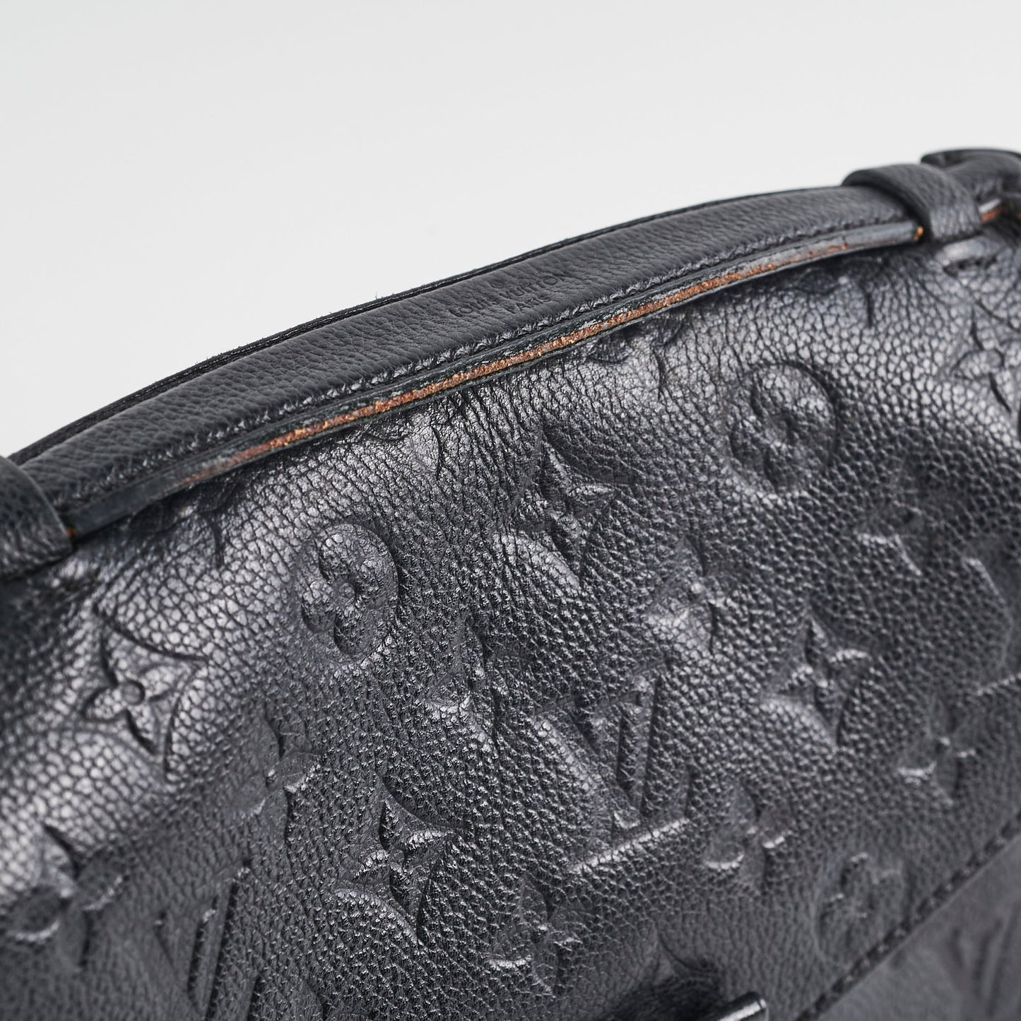 Louis Vuitton Pochette Metis Nior