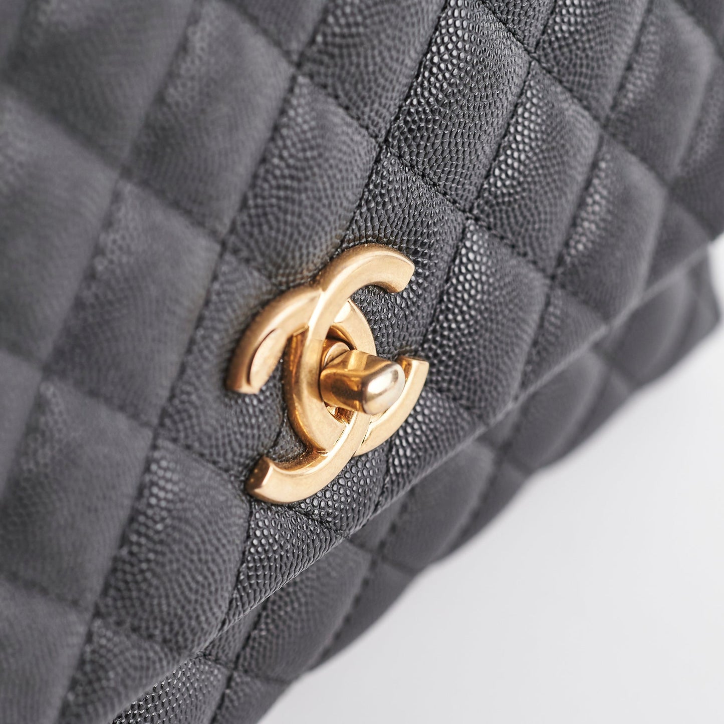 Chanel Medium Coco Handle Caviar Black