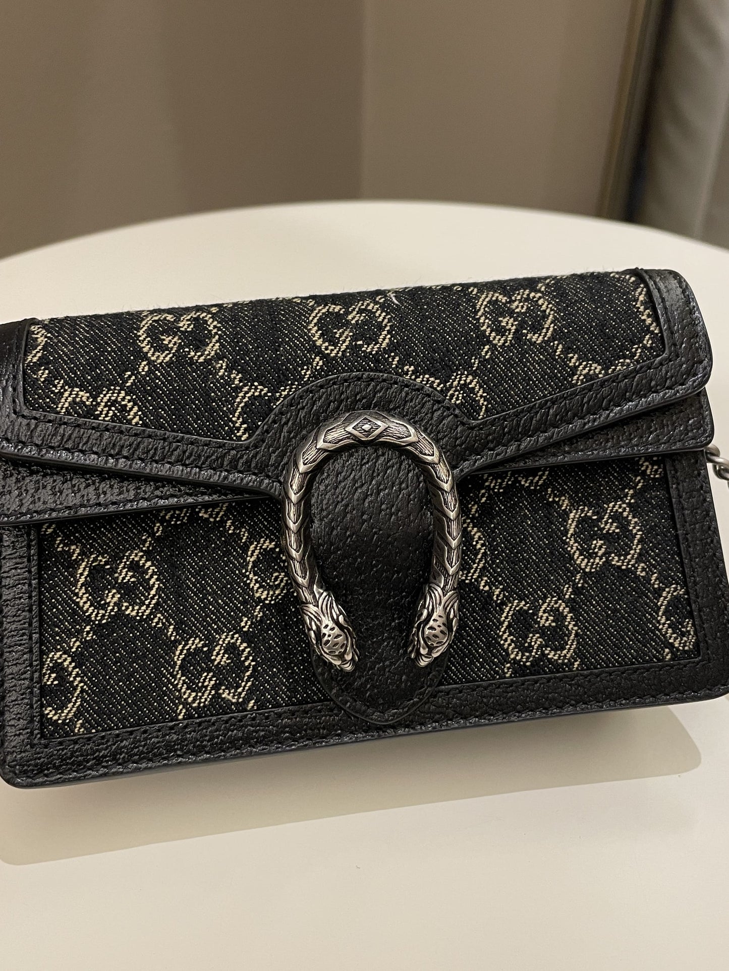 Gucci Chain Handbag Style 4