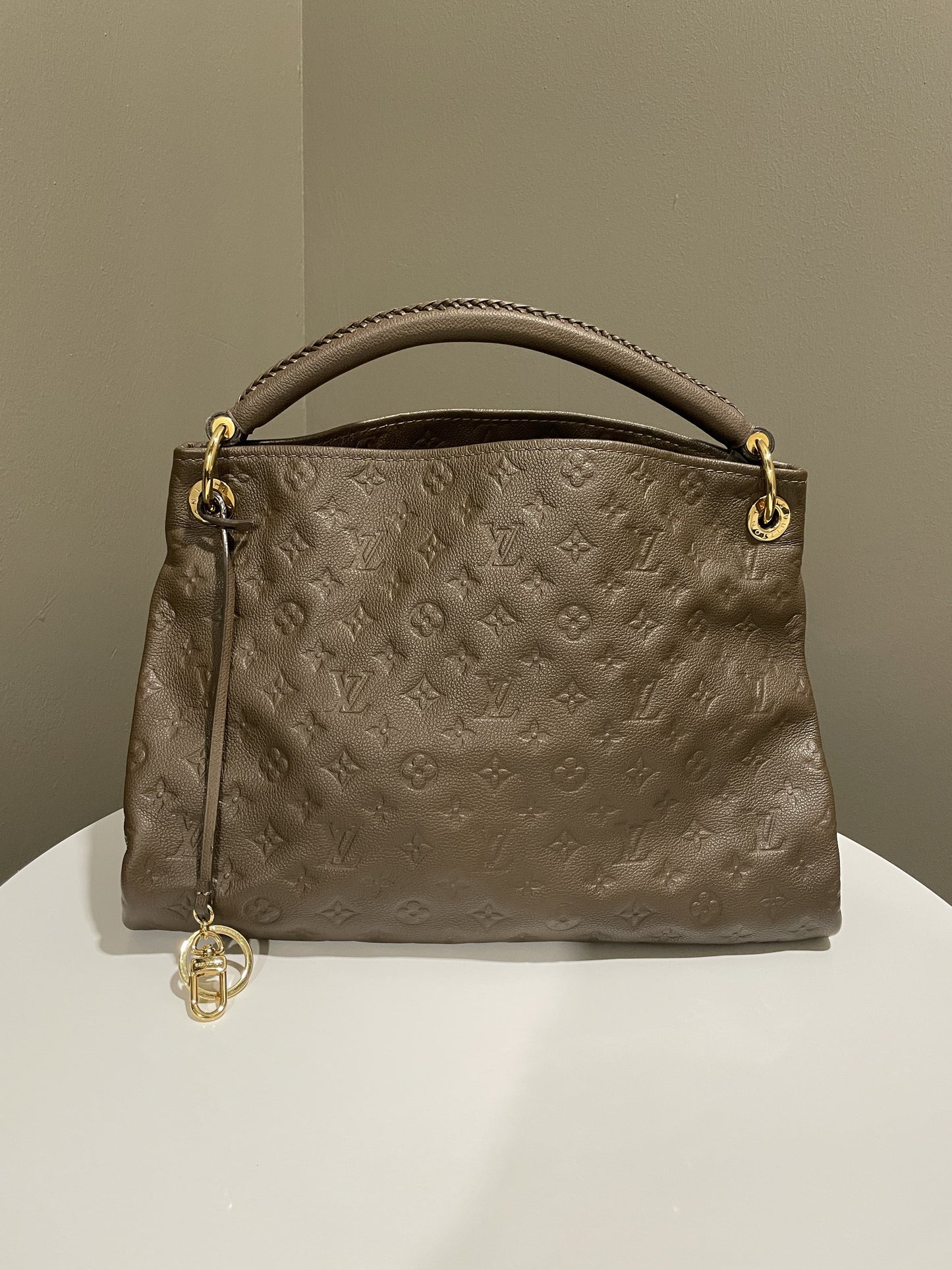 Louis Vuitton Arsty Bag Brown Taupe