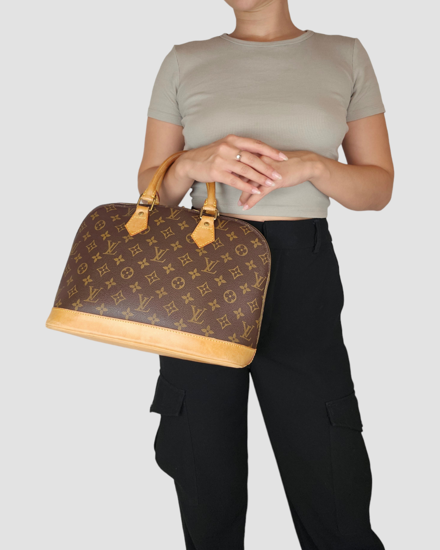 Louis Vuitton Alma PM
