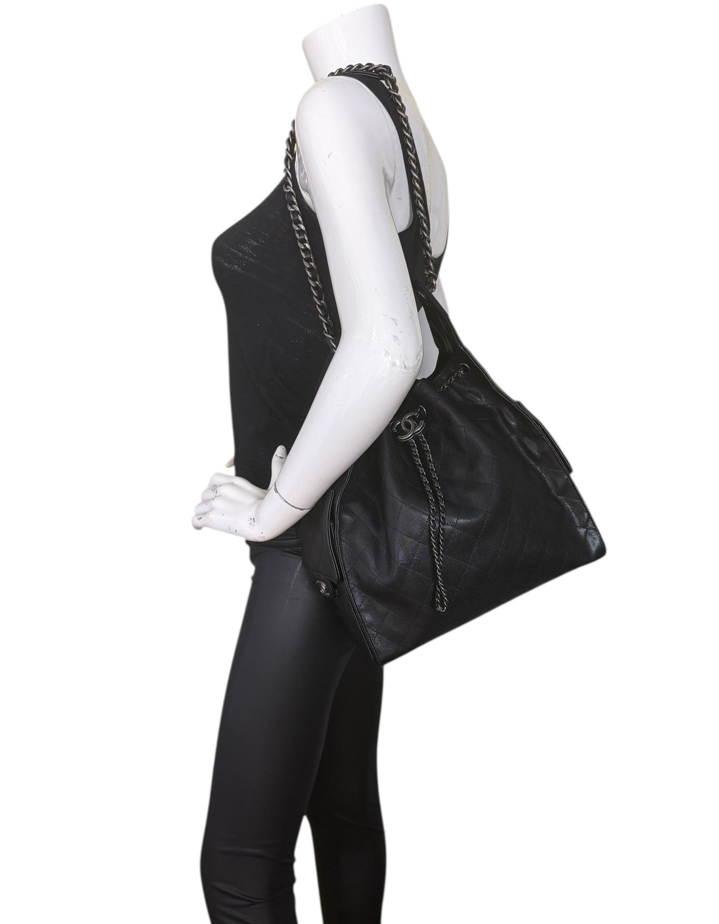 Chanel 2026 Black Leather Medium 25 Hobo Shoulder Bag