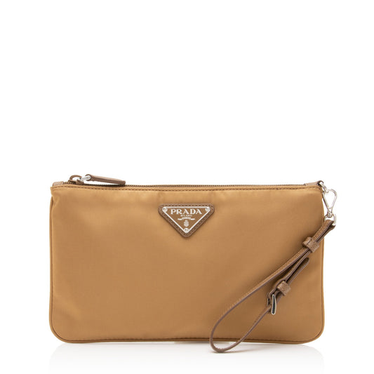 Prada Tessuto Saffiano Piatto Maniglia Wristlet Clutch - Ewore Bags