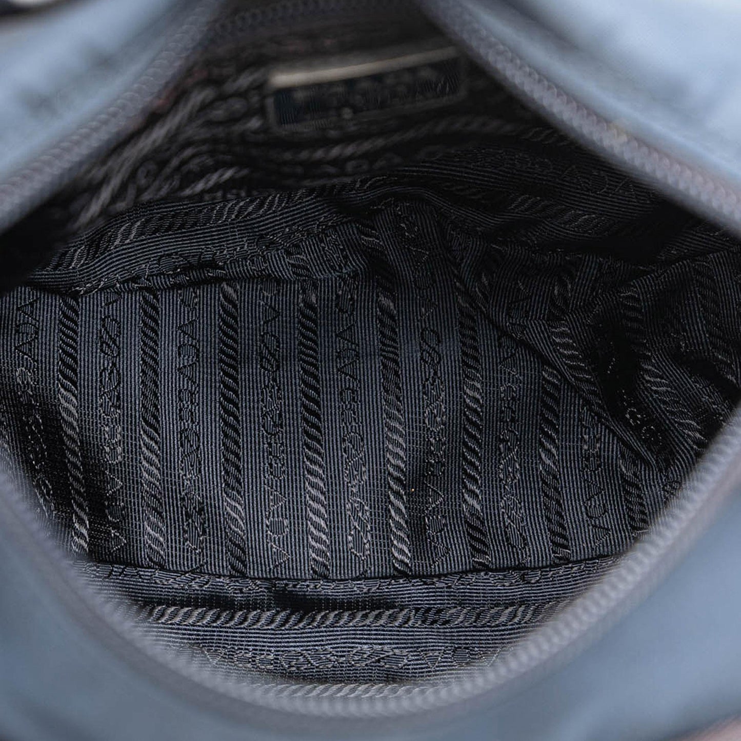 Prada Tessuto Zip Buckle Messenger Bag (SHG-YzDoCP)