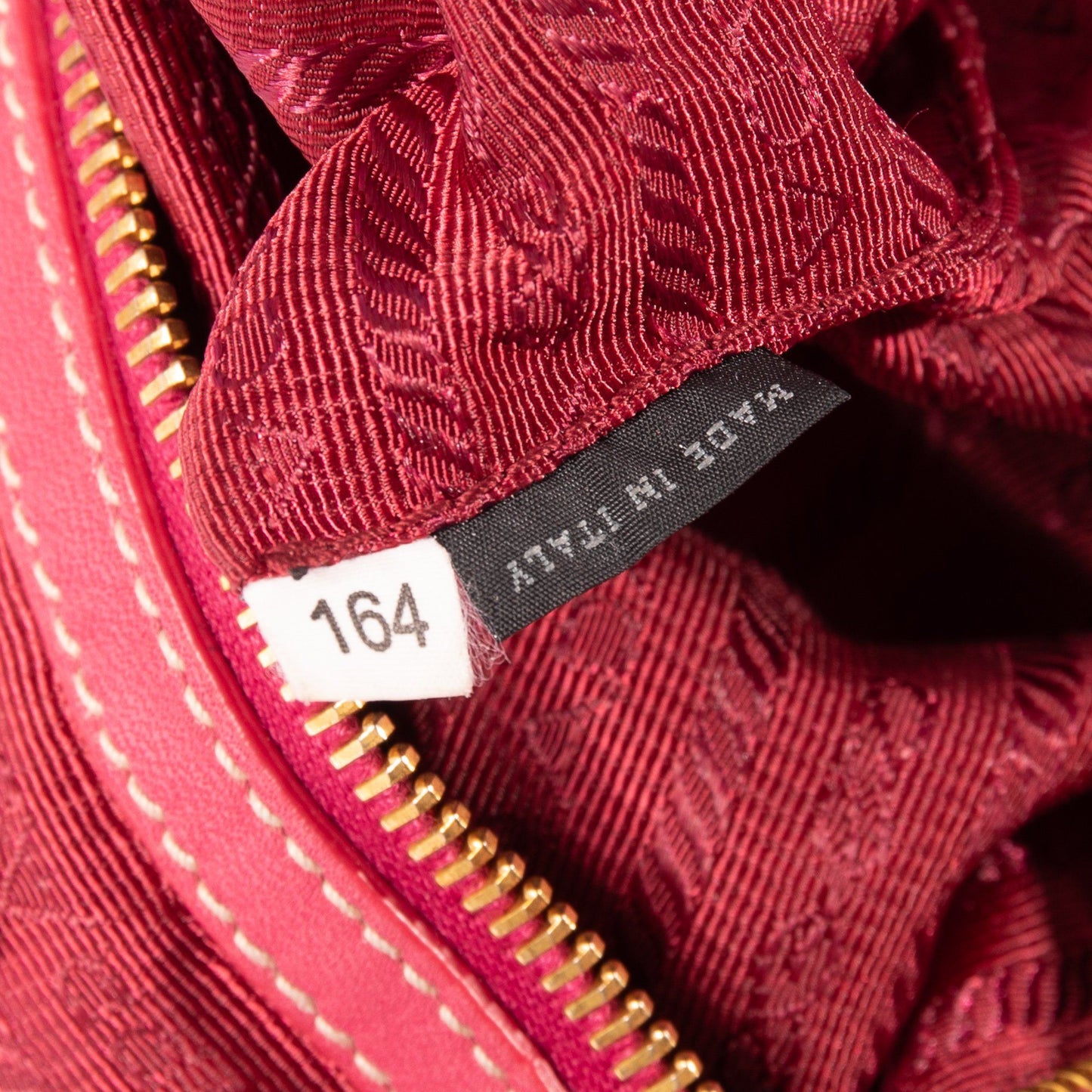 Prada Vitello Daino Hobo