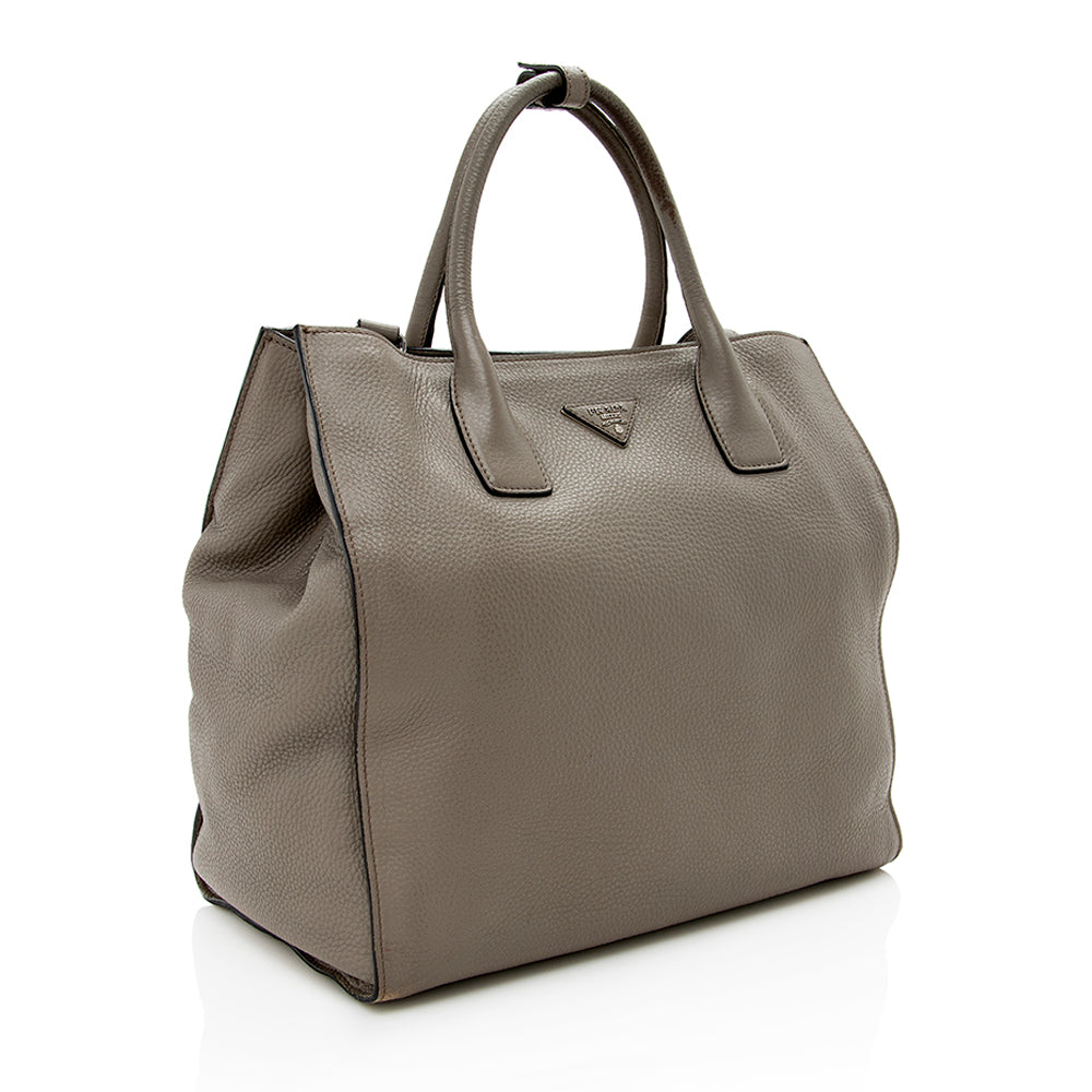 Prada Vitello Daino Shopping Tote (SHF-14946)