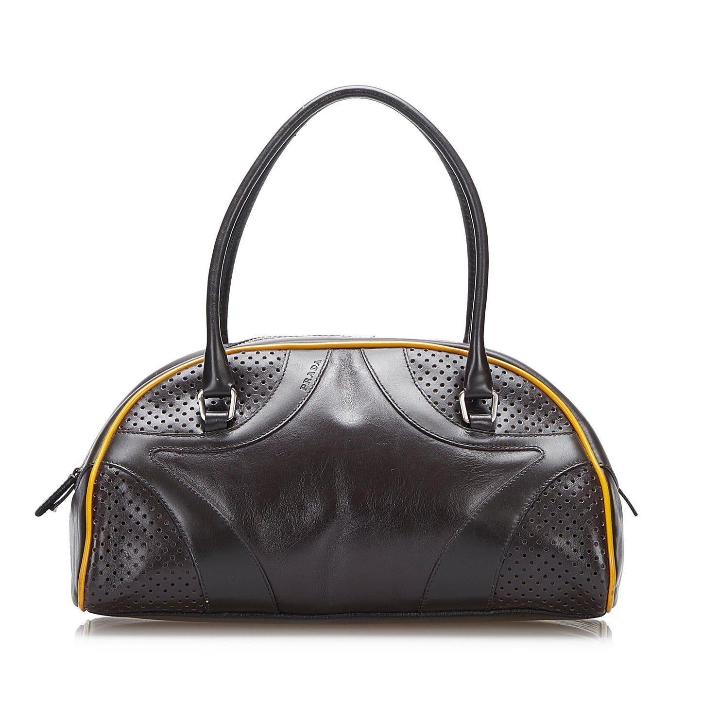 Prada Vitello Drive Handbag (SHG-sJeqXi)