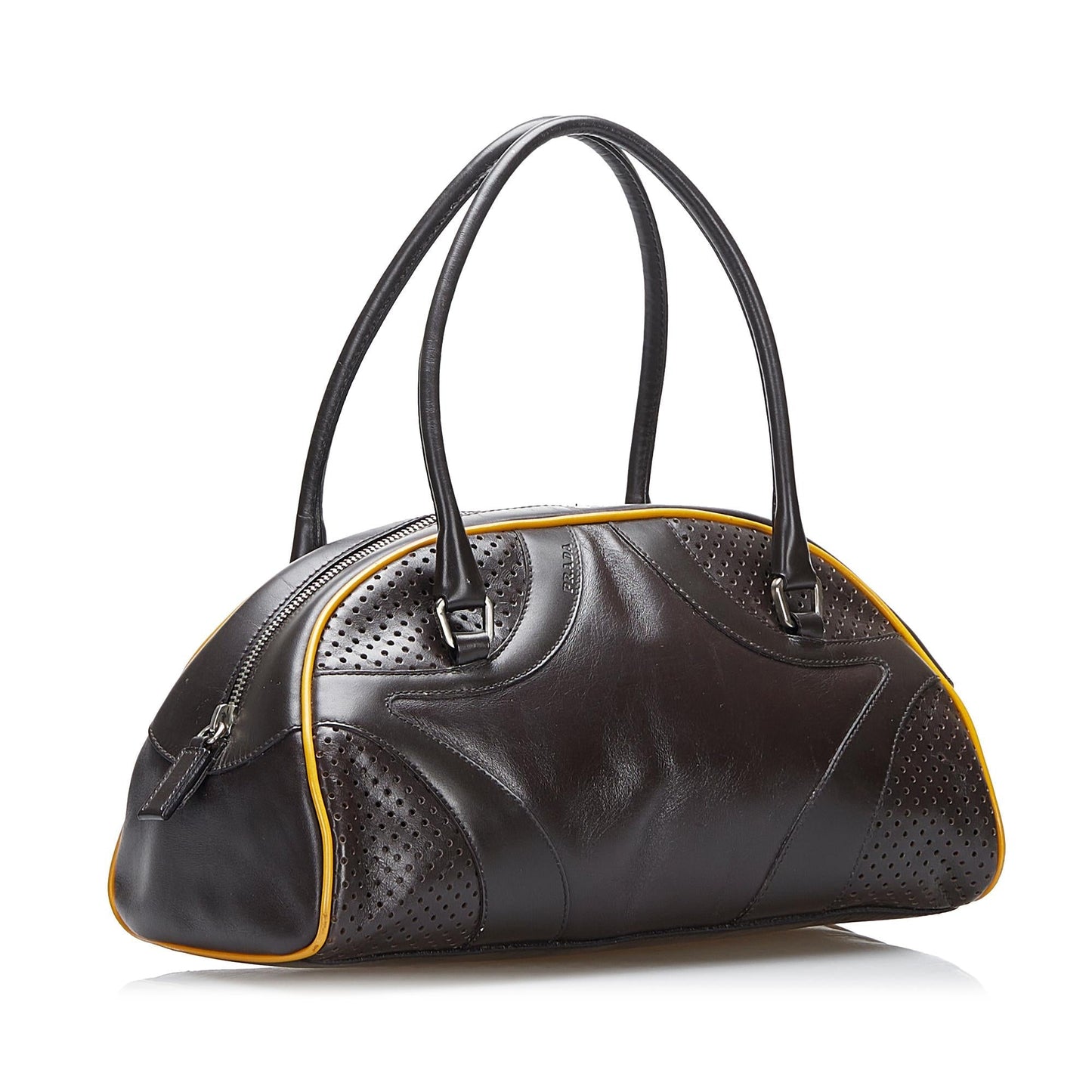 Prada Vitello Drive Handbag (SHG-sJeqXi)