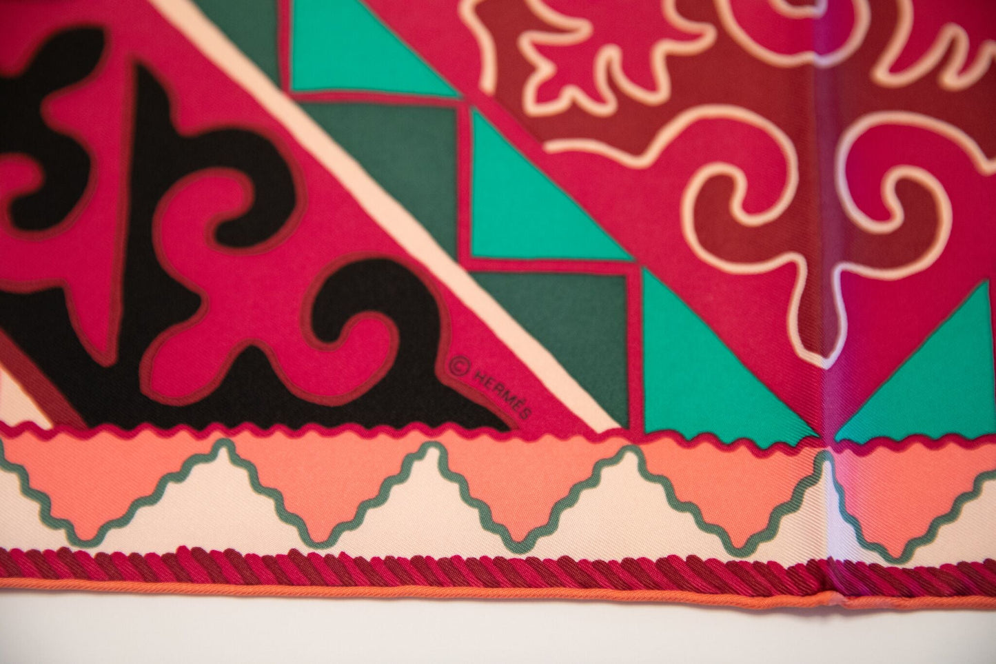 Hermes Au Gallop Scarf