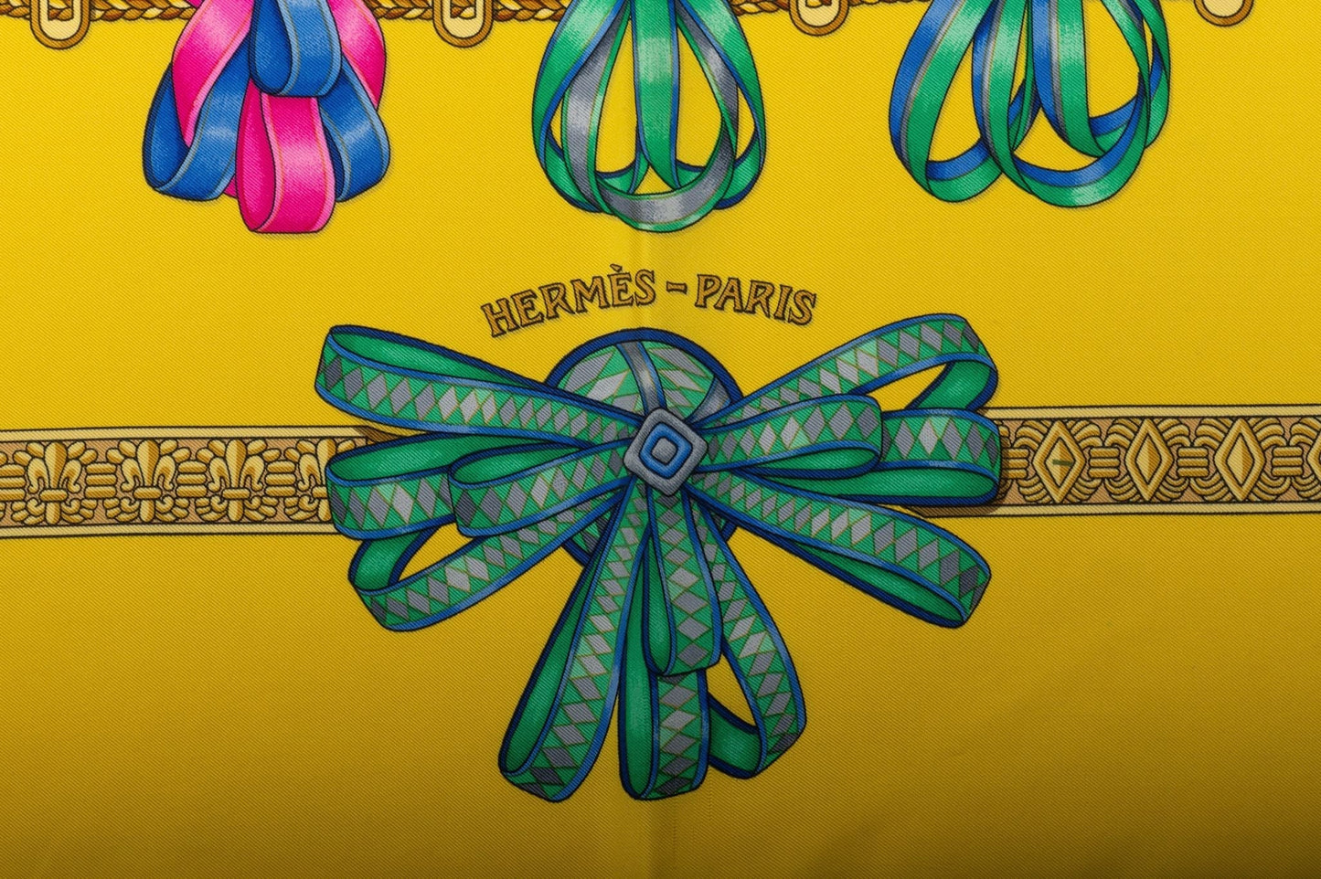 Hermes Les Rubans de Cheval Scarf Metz