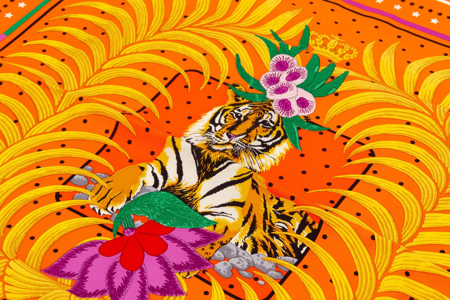 Hermes Tigre Royal Fleuri Scarf