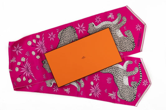 Hermes NIB Fuchsia Guepards Silk Stole