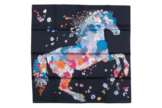 Hermes Carré âœRobe Legereâ? in Navy BNIB