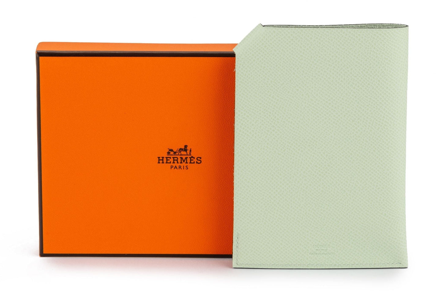 Hermes New Vert Epsom Passport Holder