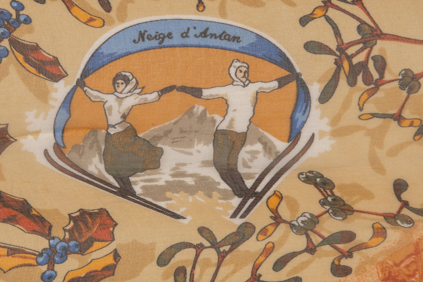 Hermes Orange Niege D'Antan Gavroche