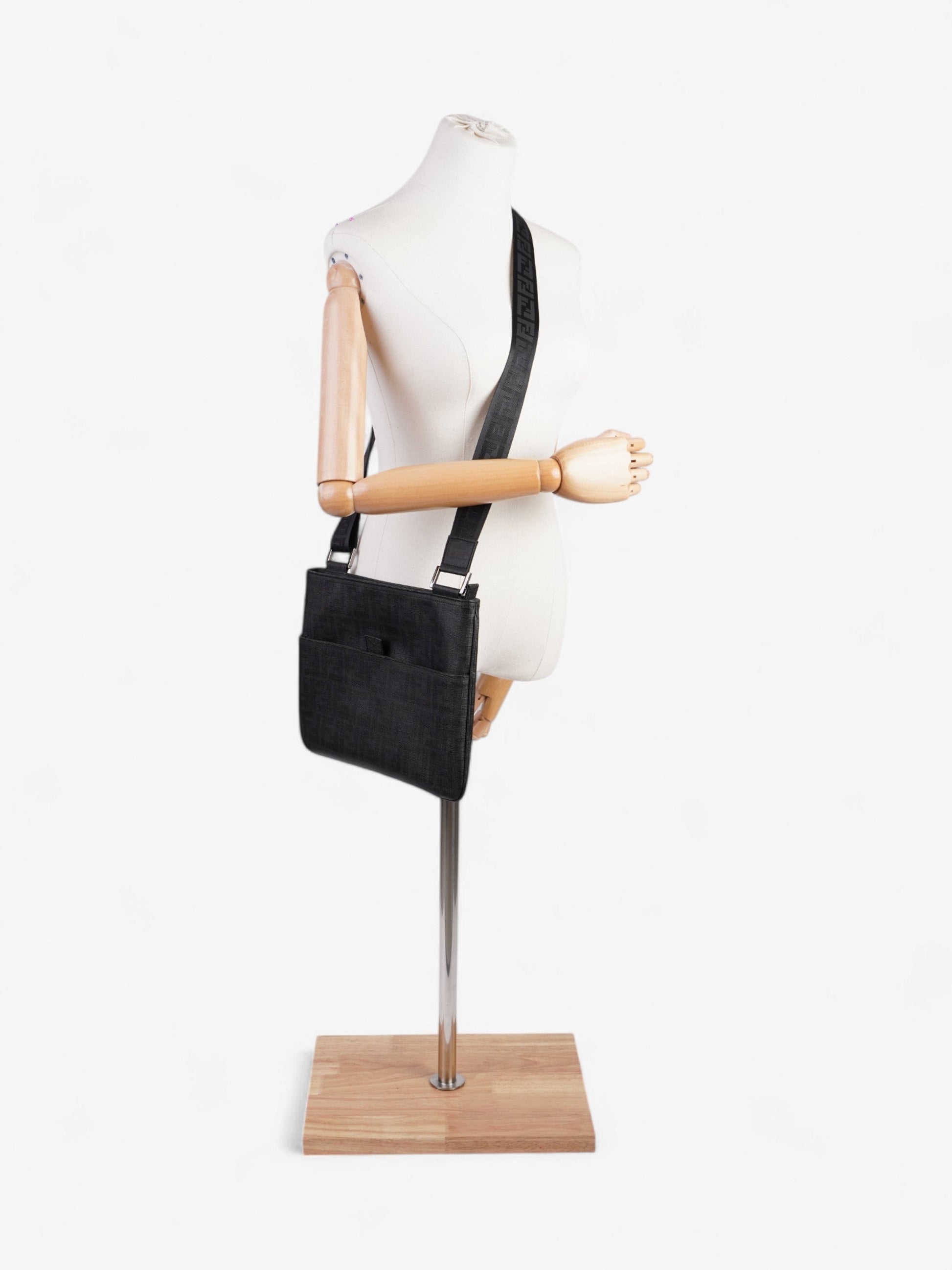 Fendi Shoulder Bag - Ewore Bags