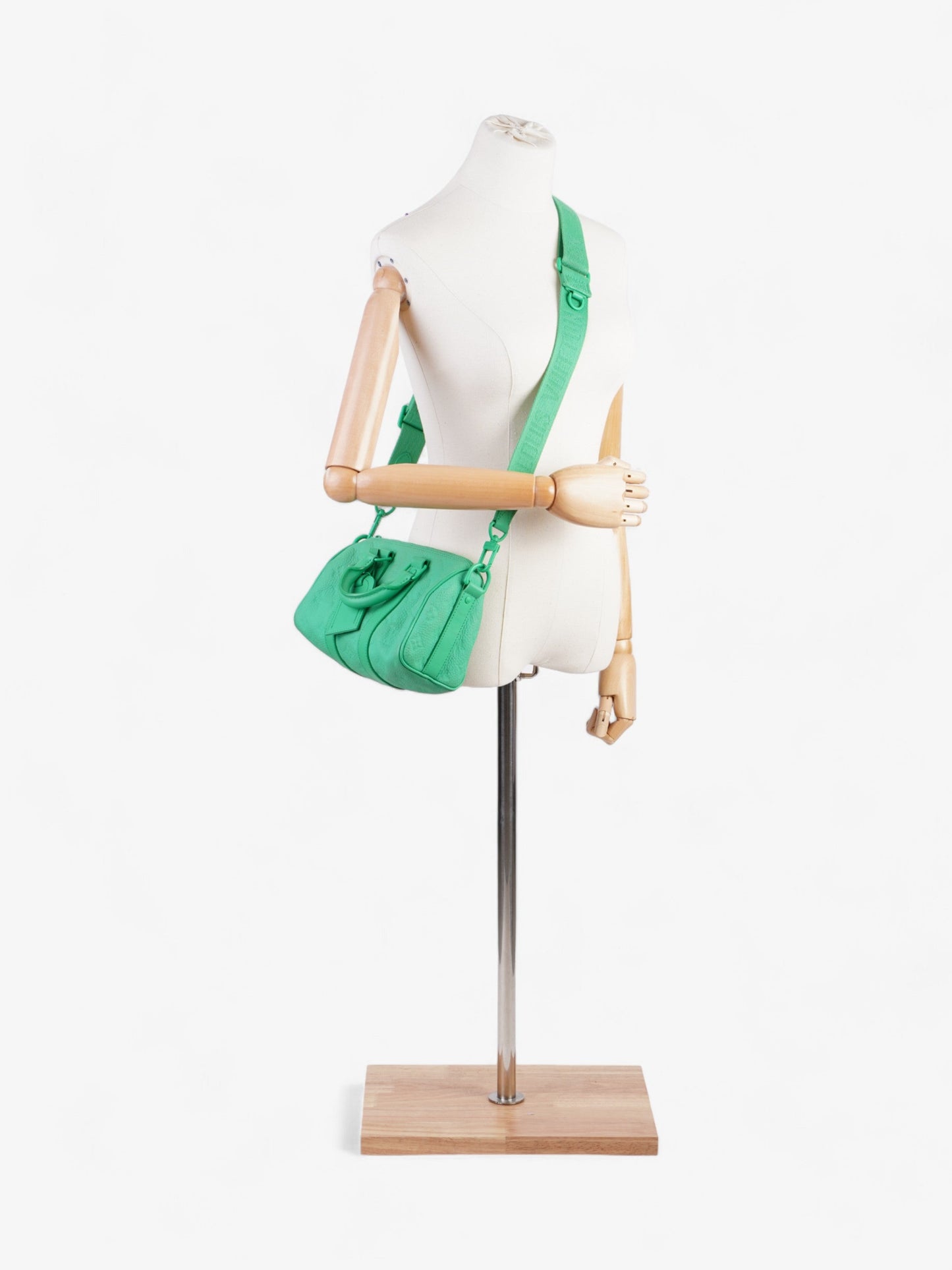 Louis Vuitton Keepall Bandouliere 25 Green Monogram Embossed Leather