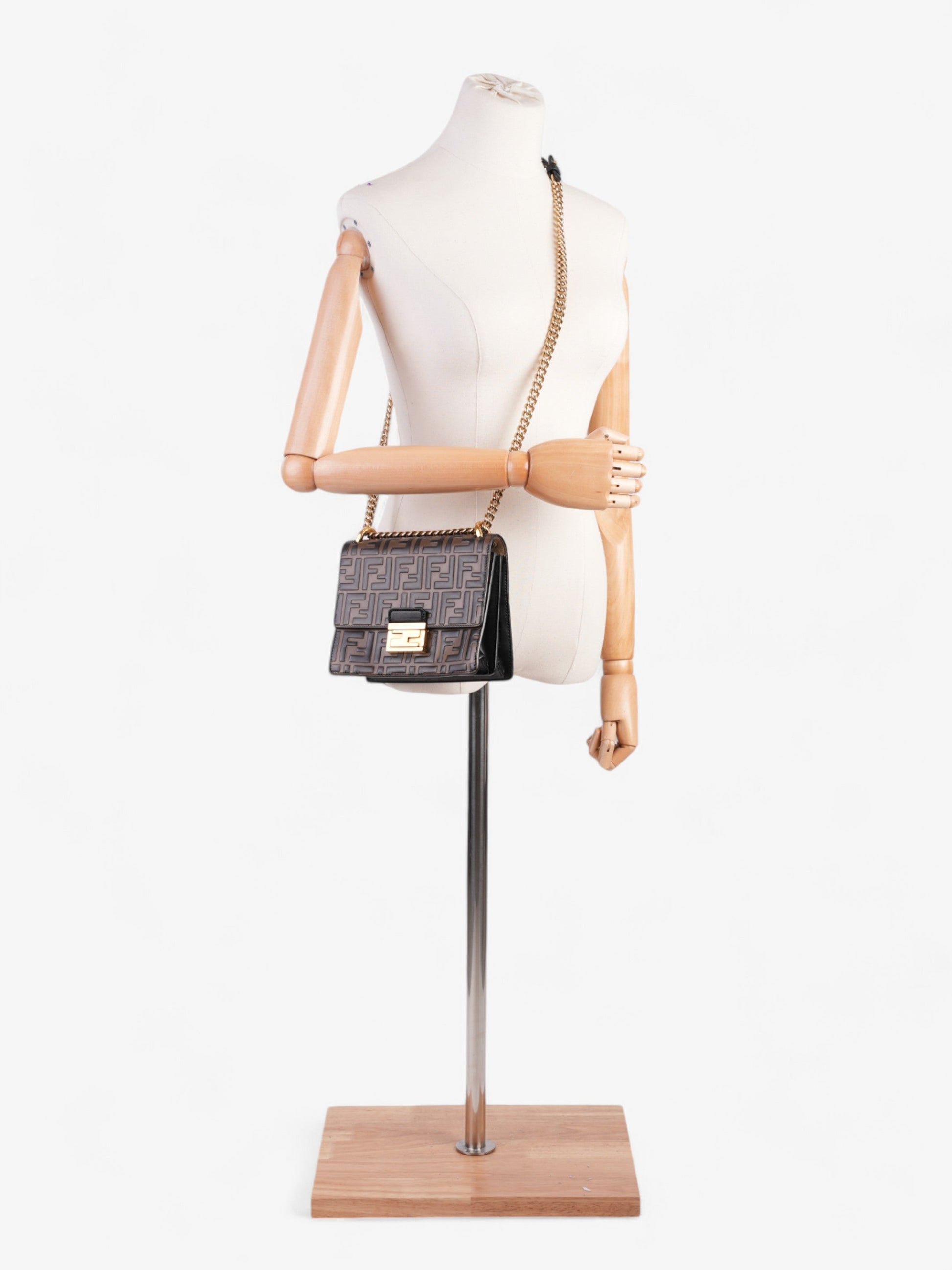 Fendi Kan U Shoulder Bag - Ewore Bags