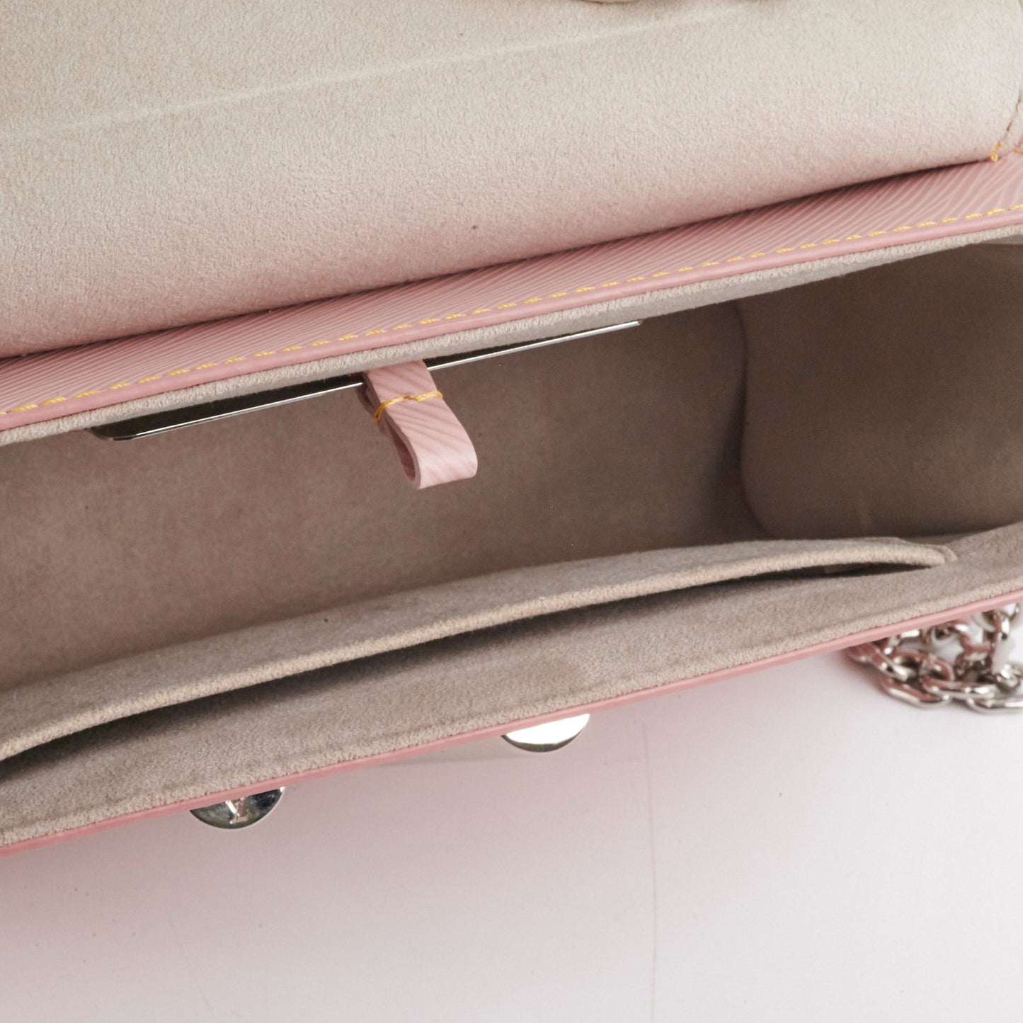 Louis Vuitton  Twist MM Pink Shoulder Bag