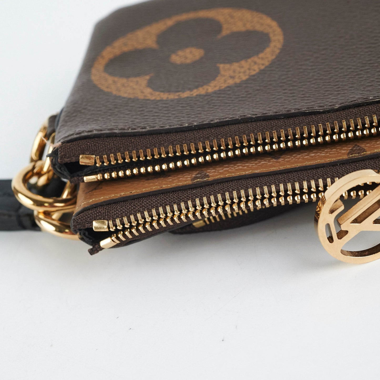 Louis Vuitton Pochette Trio Reverse Monogram
