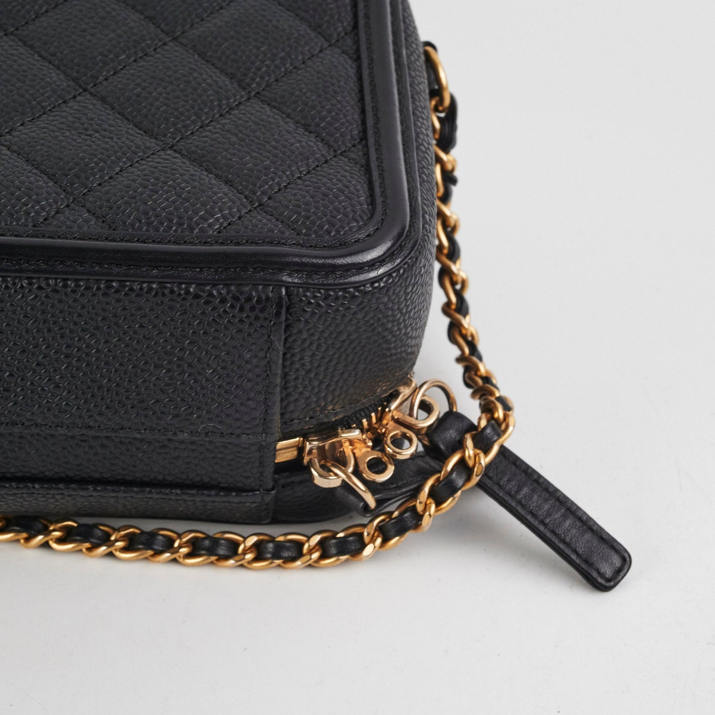 Chanel Filigree Small Caviar Vanity Black