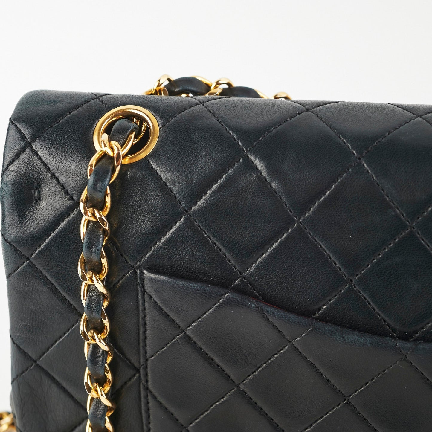 Chanel  Quilted Lambskin Medium/Large Black 24K