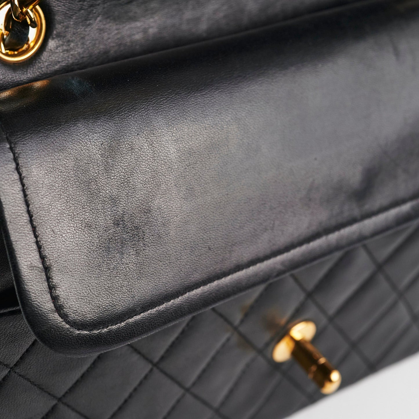 Chanel  Quilted Lambskin Medium/Large Black 24K