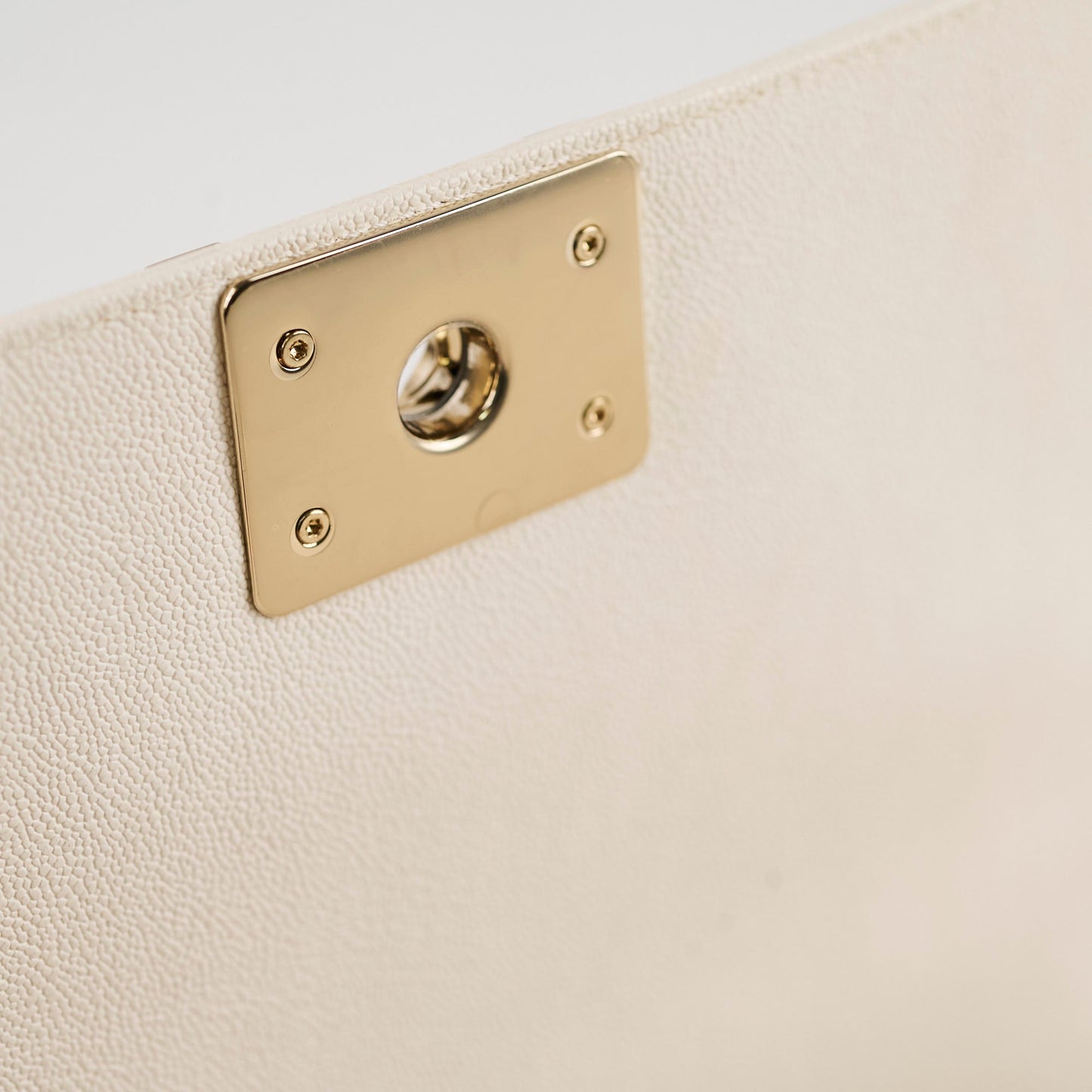 Chanel Old Medium Boy Chevron White Caviar - Series 29