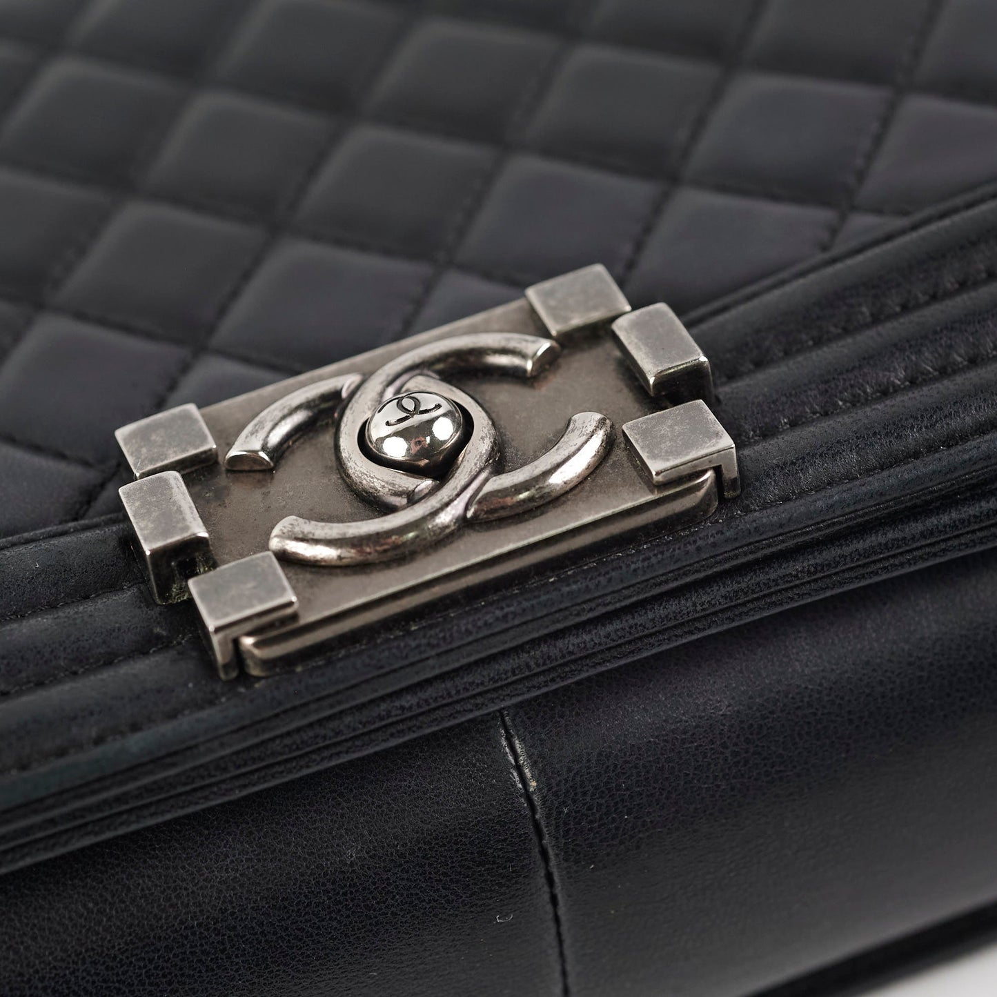 Chanel Old Medium Boy Lambskin Black