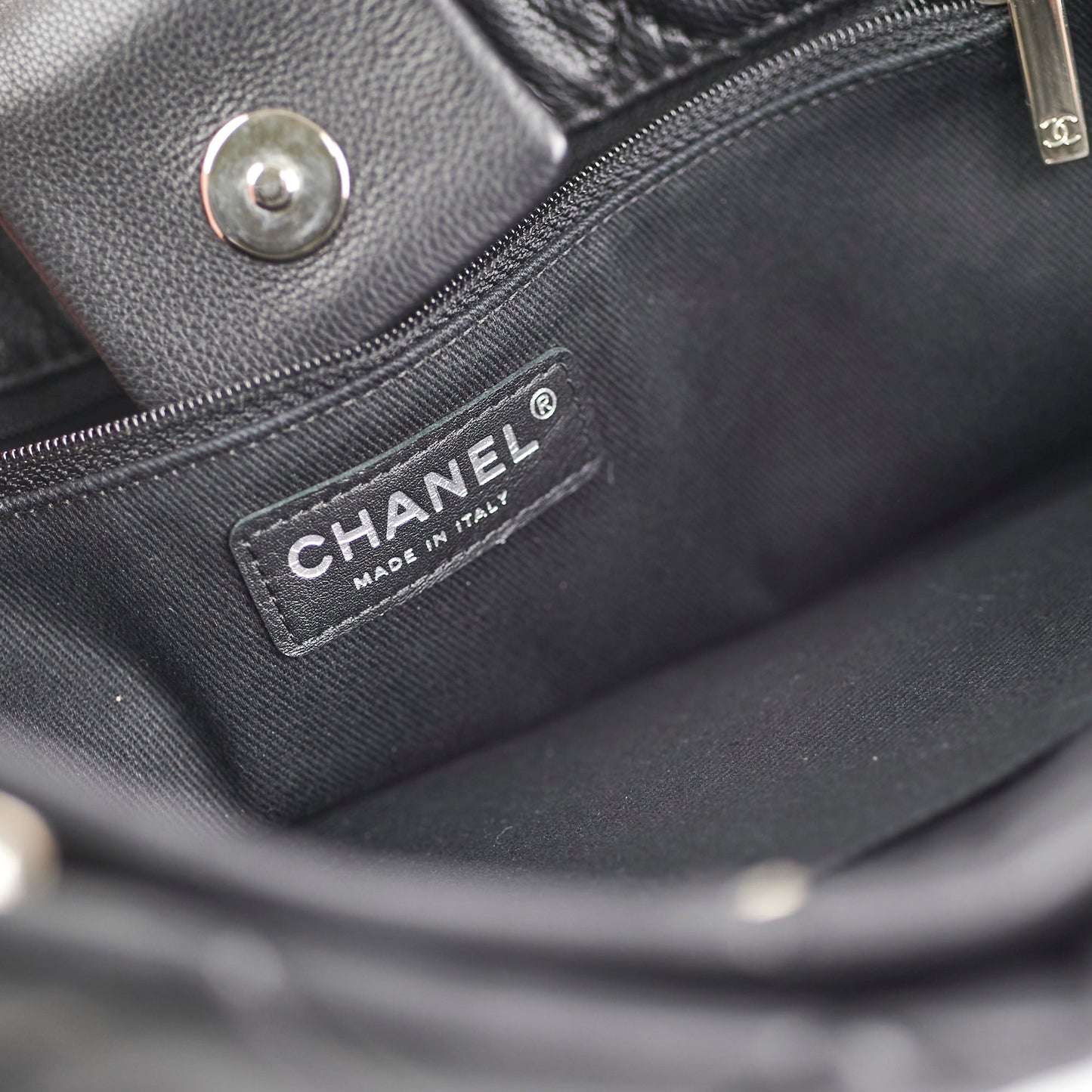 Chanel Quilted Chain Tote Tote Black