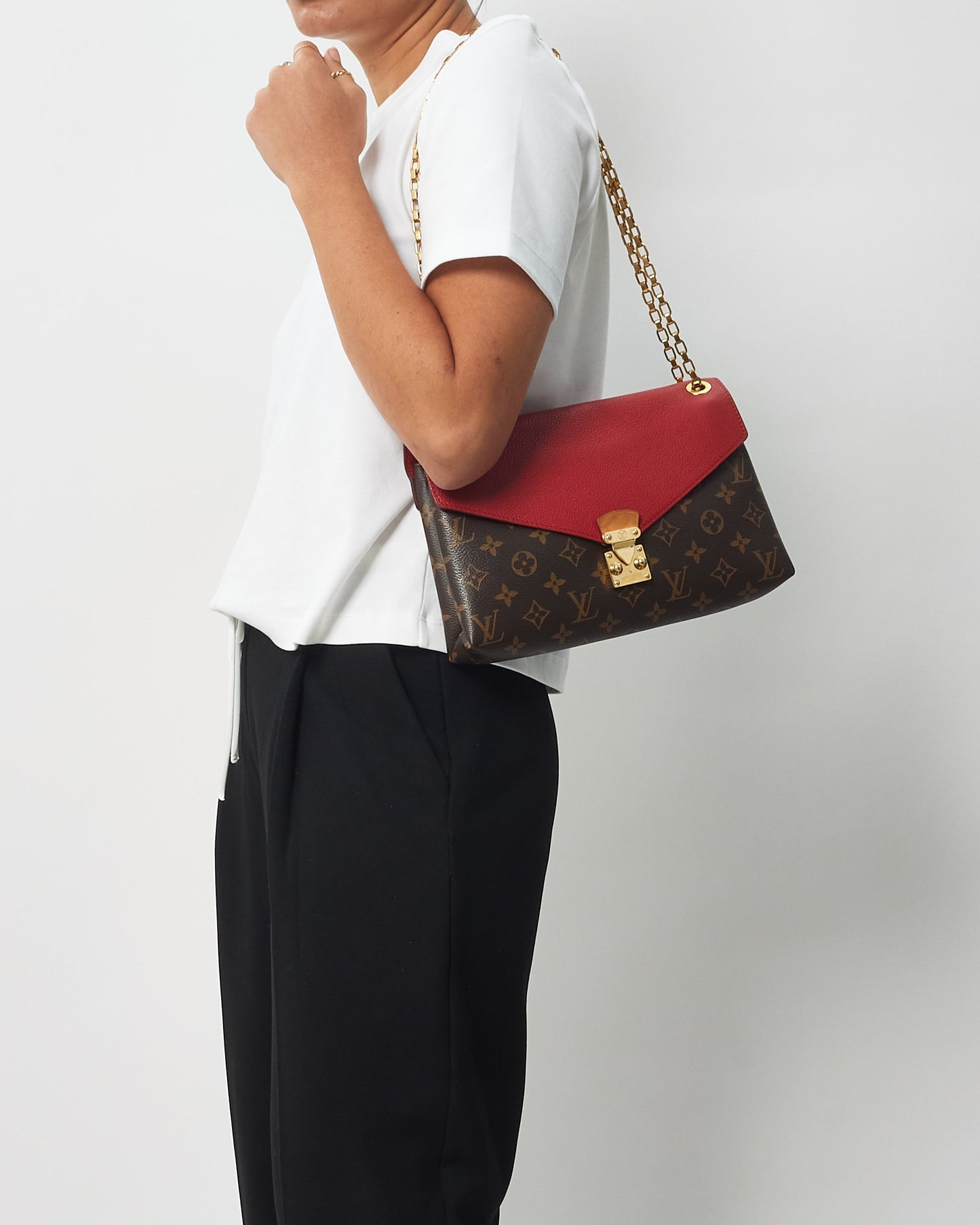 Louis Vuitton Brown Monogram Coated Canvas & Red Leather Pallas Shoulder Bag