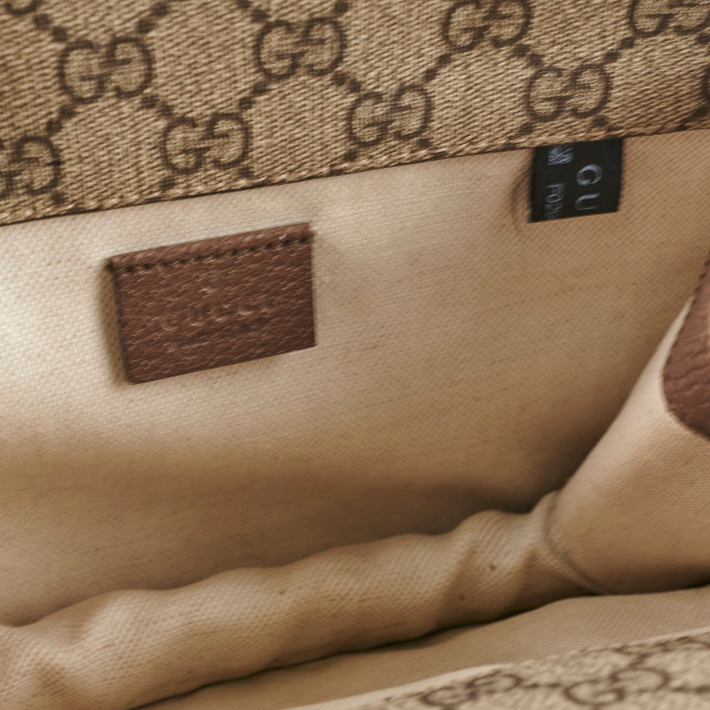 Gucci Neo   Supreme Messenger Bag