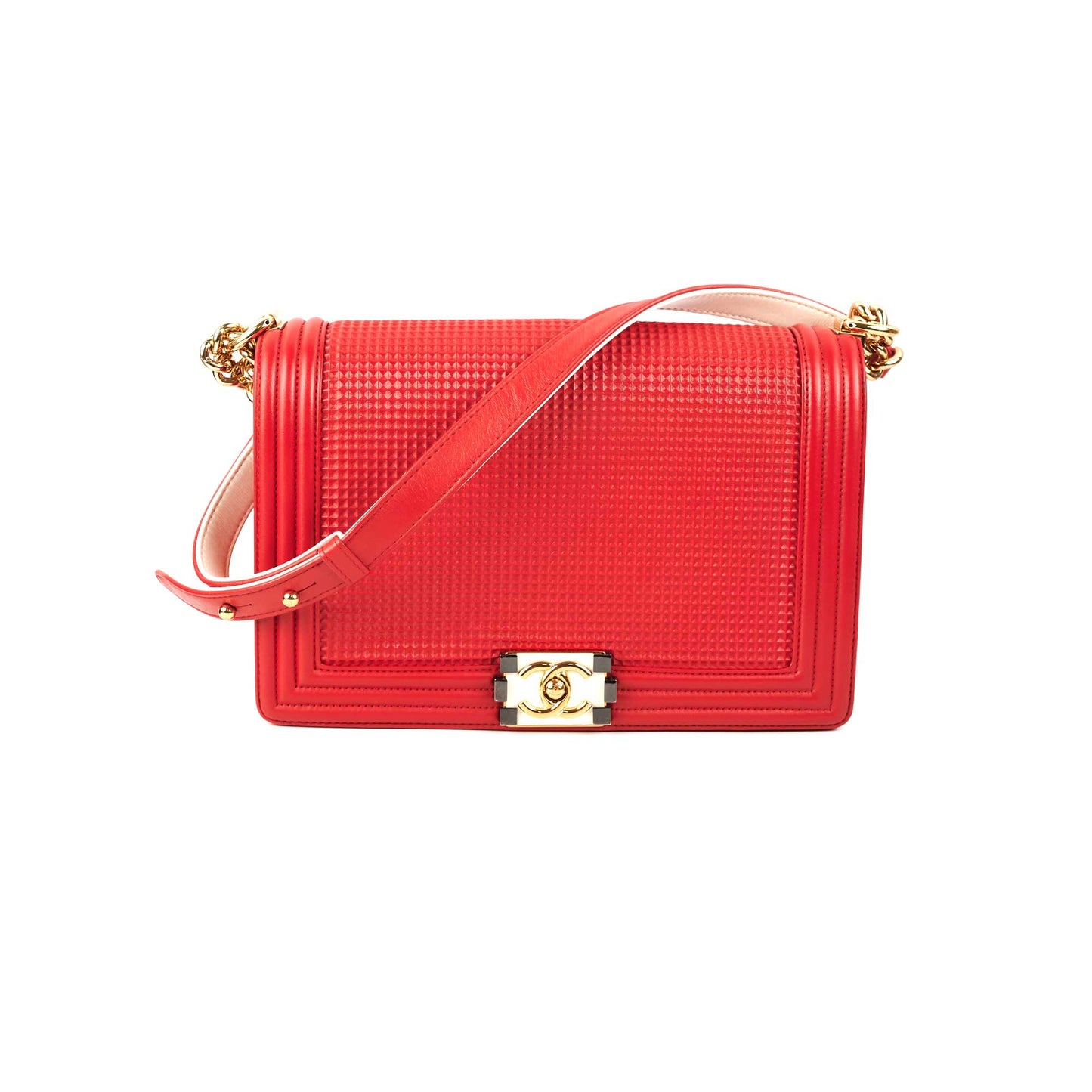 Deal of the Week - Chanel New Medium Boy Red