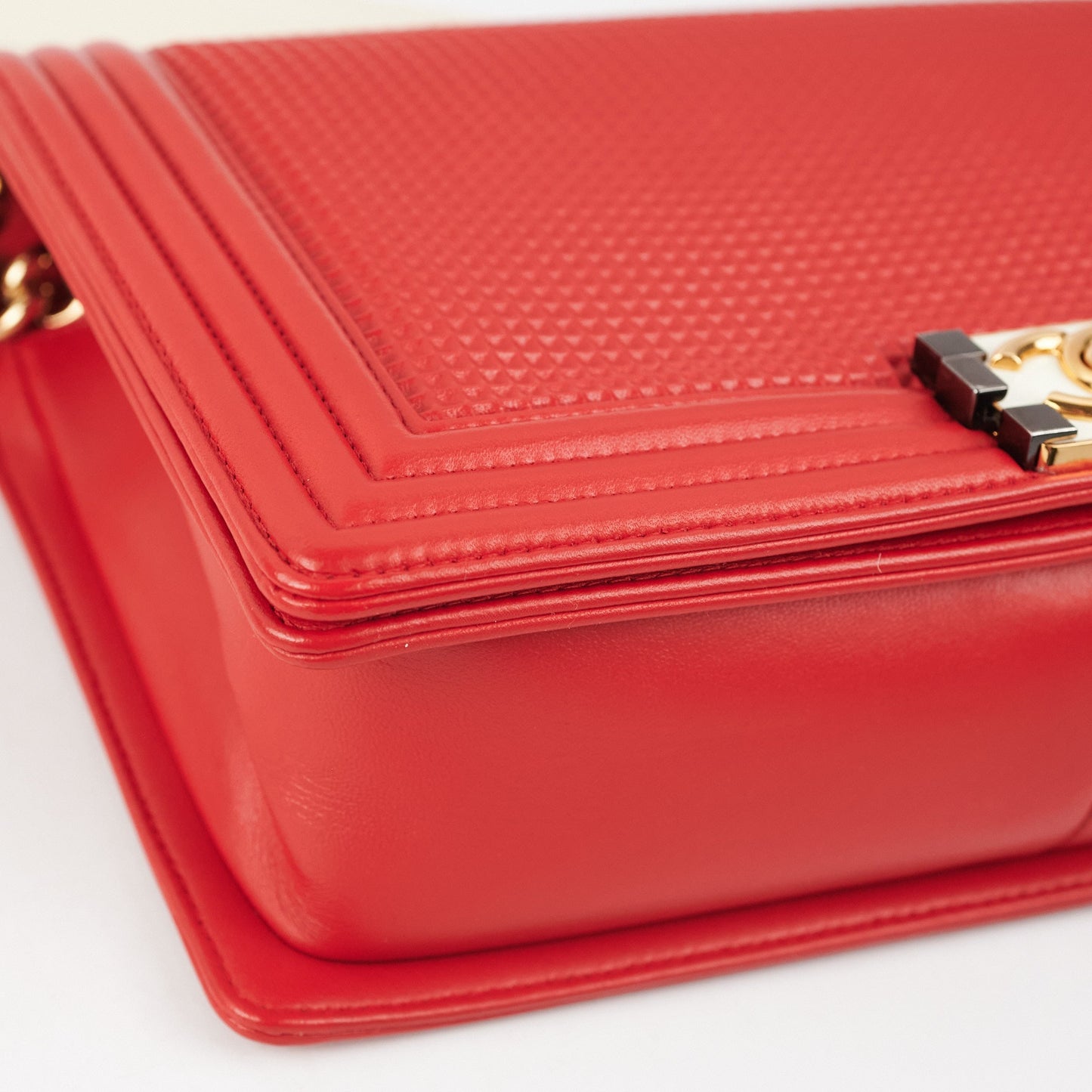 Deal of the Week - Chanel New Medium Boy Red